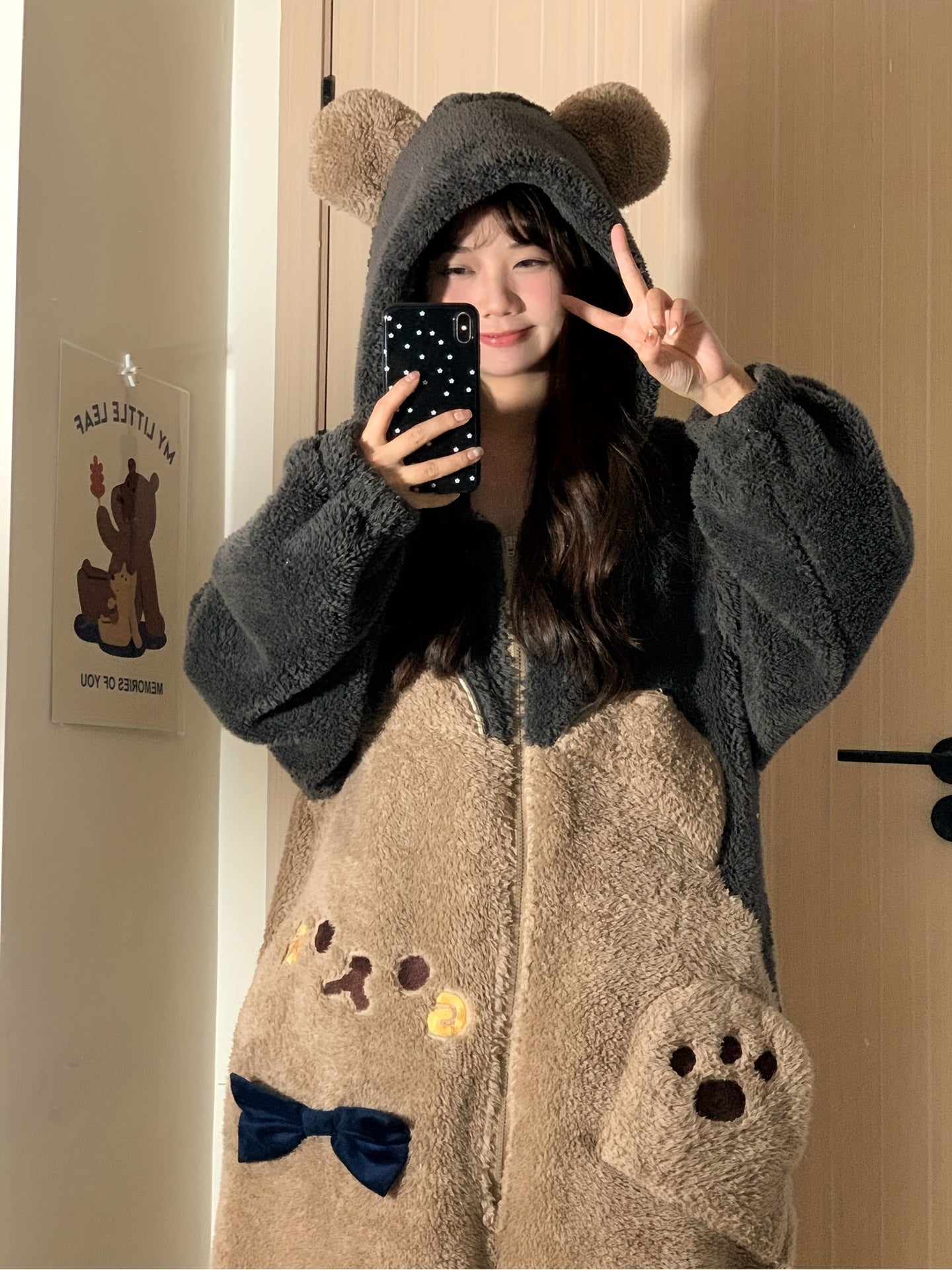 Women's thickened plush warm hooded novelty one-piece pajamas, long-sleeved zippered plush party pajamas and home clothes, cartoon bear hooded contrasting color plush jumpsuit, suitable for carnival and Halloween, Party Sleep