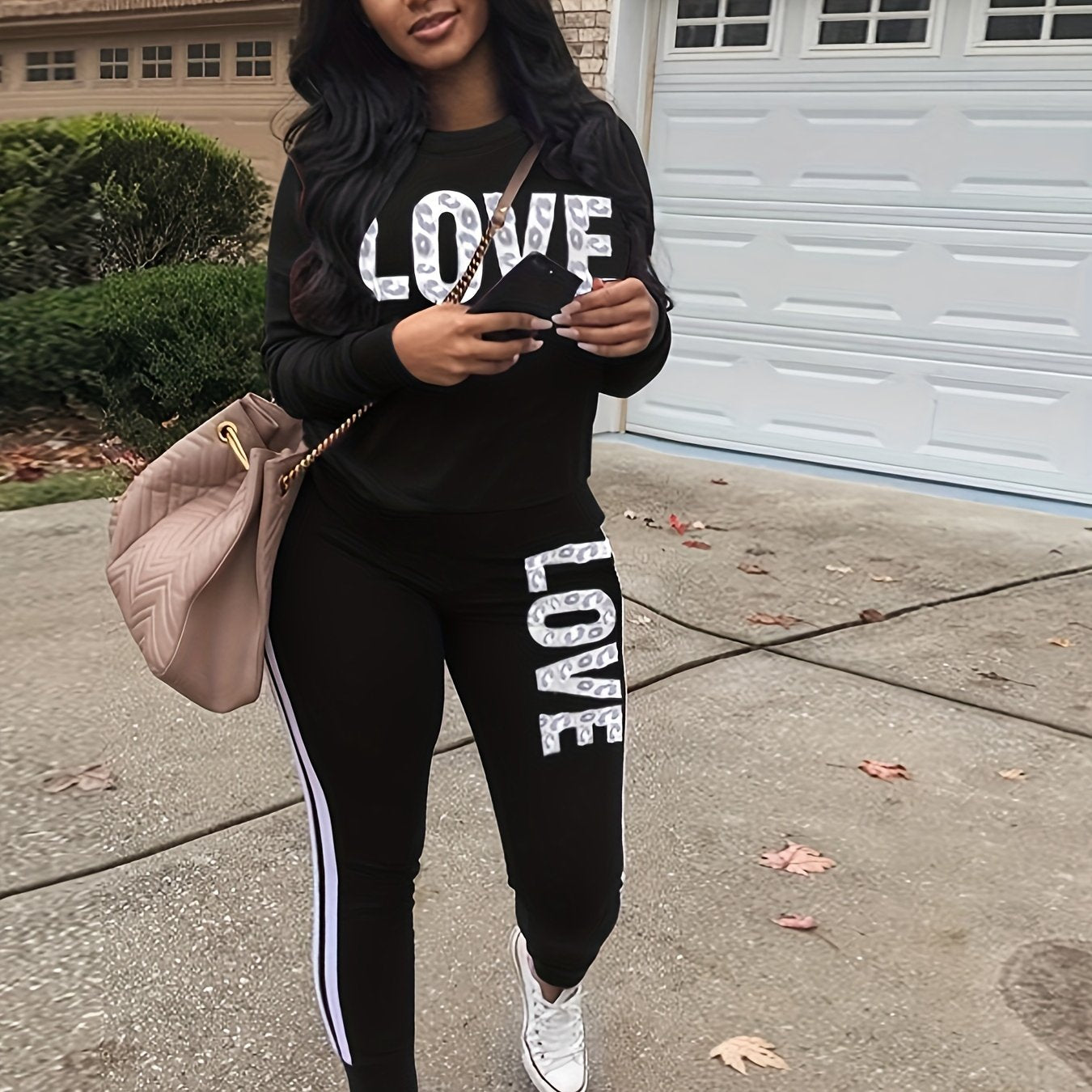 Tuta Sportiva Donna Due Pezzi - Completo Felpa e Pantaloni Stampa Love