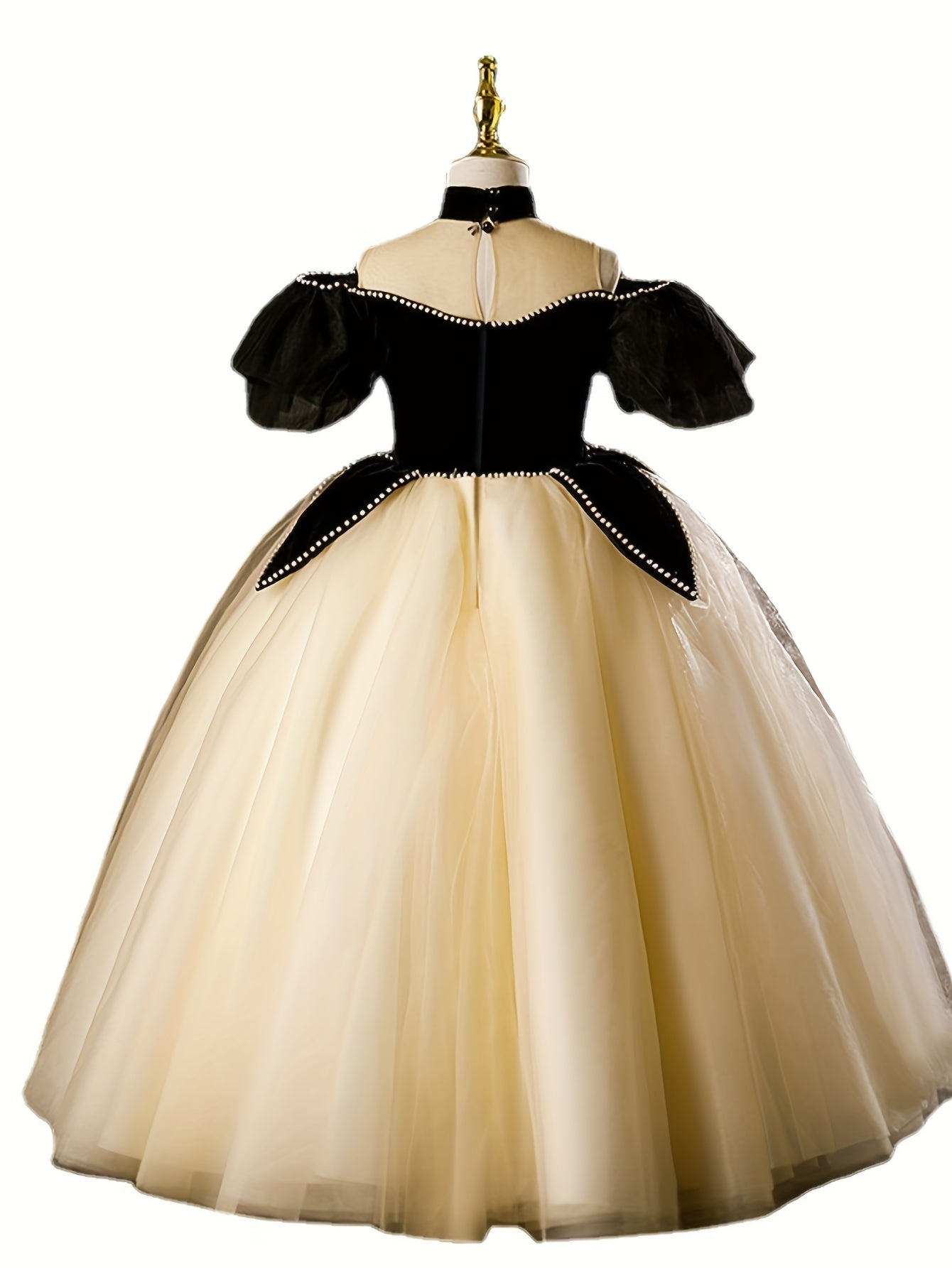 Girls' Puffy Princess Dresses - Elegant, Sparkly, and Flowy Designs for Catwalk, Piano Costumes, and Special Occasions - Ideal for Little Hosts and Foreign-Inspired Fashionistas