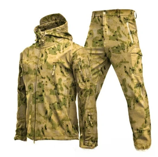 Men's Tactical Training Jacket Outdoor Camouflage Fleece Lined Soft Shell Windproof Waterproof Breathable Hiking Climbing Cam...
