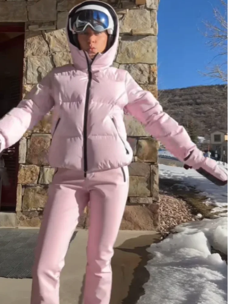 Chic Winter Warm Ski Wear Suits For Women Windproof Waterproof Hooded Park Coat Warm Pants 2026 New Lady Snow Sportwears
