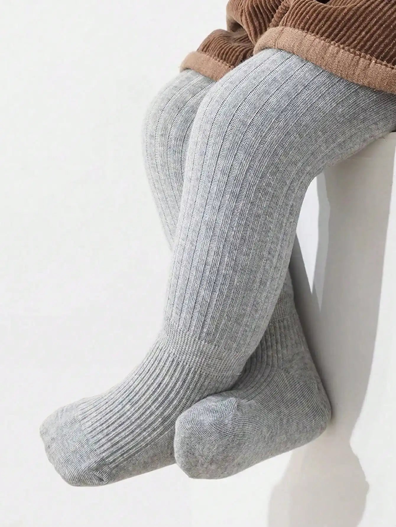 1 set of warm children's pantyhose suitable for girls aged 0-10, children's winter underwear, girls' winter leggings, suitable u