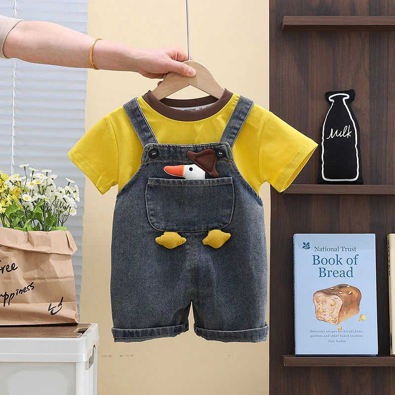 Set Bambino 2 Pezzi Papera - T-Shirt e Salopette Jeans Casual