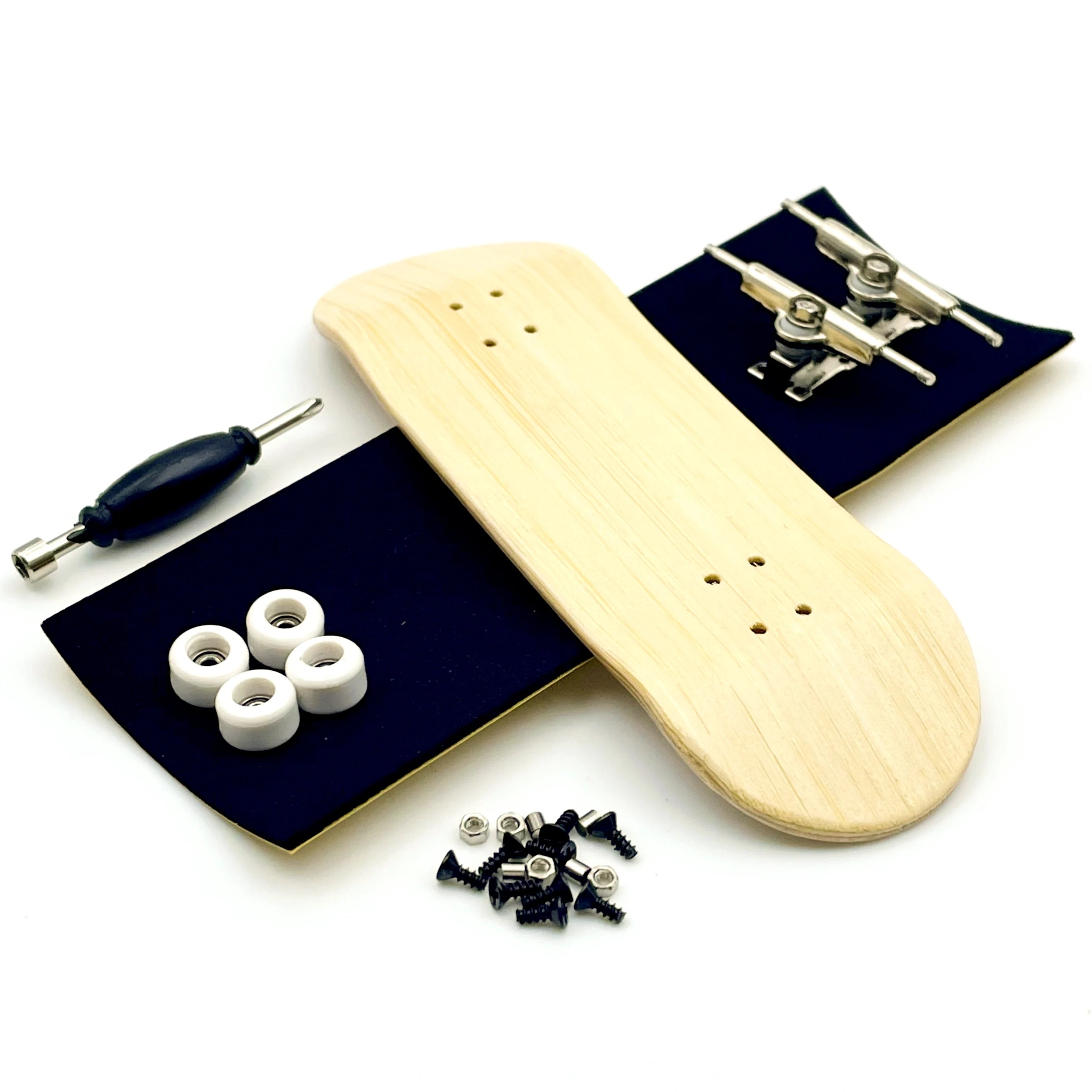 Fingerboard Professionale 32mm in Legno – Mini Skateboard in Acero Canadese a 5 Strati con Truck Doppio Asse e Ruote con Cuscinetti