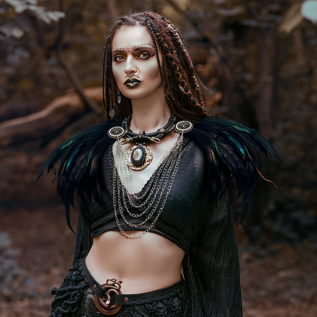 Titolo: 1pc Scialle Piume Artificiali Donna Costume Vichingo - Stile Vintage Mantello Halloween Maleficent Strega Accessori